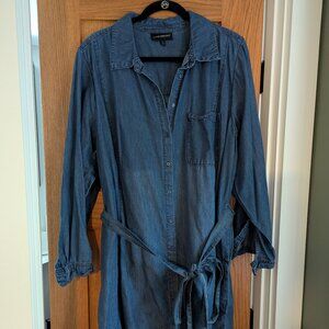 Lane Bryant Light Wash Denim Button Down Belted Shirt Dress Long Sleeve 24W